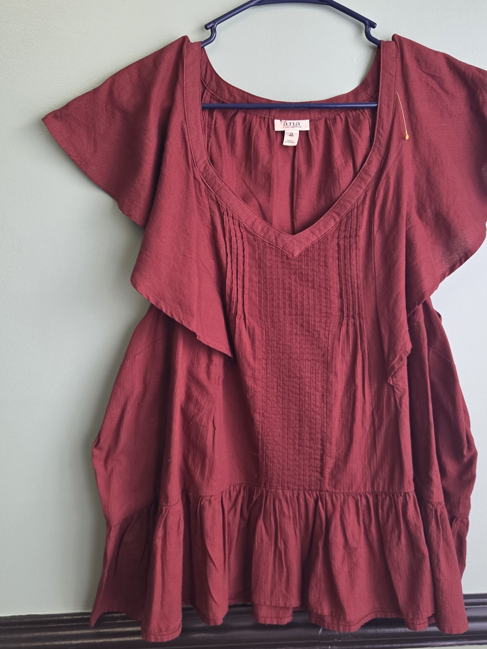 a.n.a Women's Deep Wine V-Neck Tunic Top - Picture 2 of 6